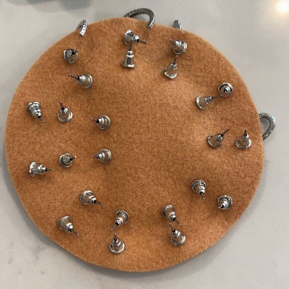 Dainty stud earring set‎ - Picture 3 of 3